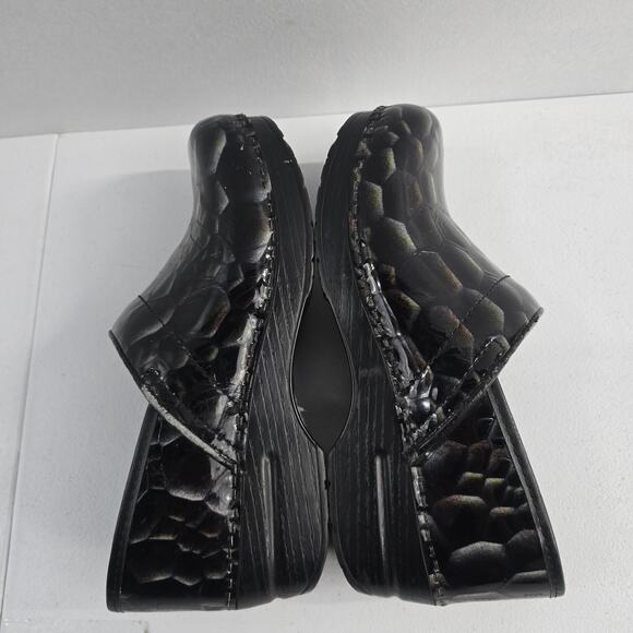 Dansko Women’s Professional Clogs Size 39 Black Embossed Patent Leather Slip - Picture 5 of 11